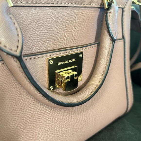 Michael Kors Purse - Picture 4 of 6